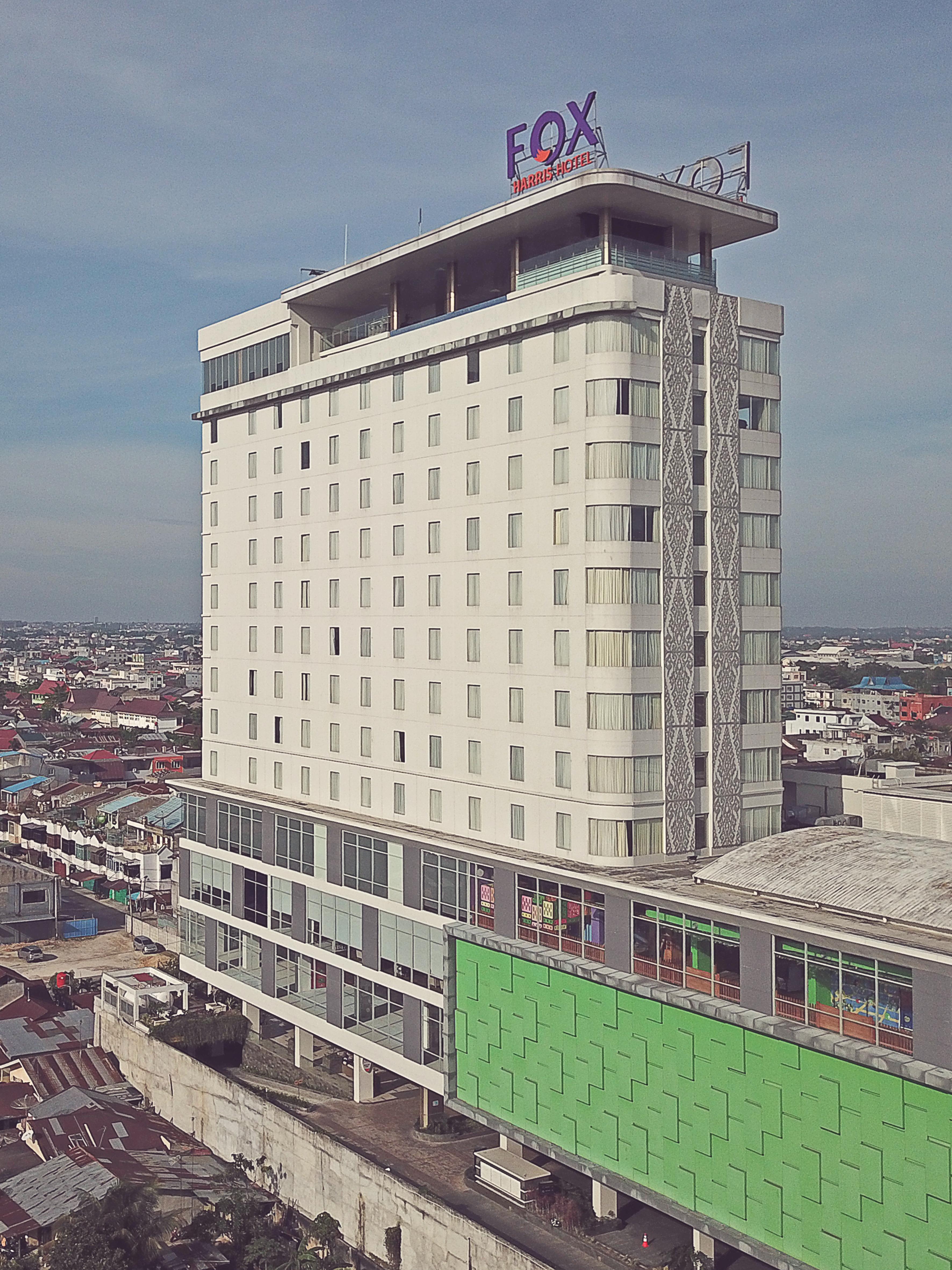 Fox Hotel Pekanbaru Εξωτερικό φωτογραφία