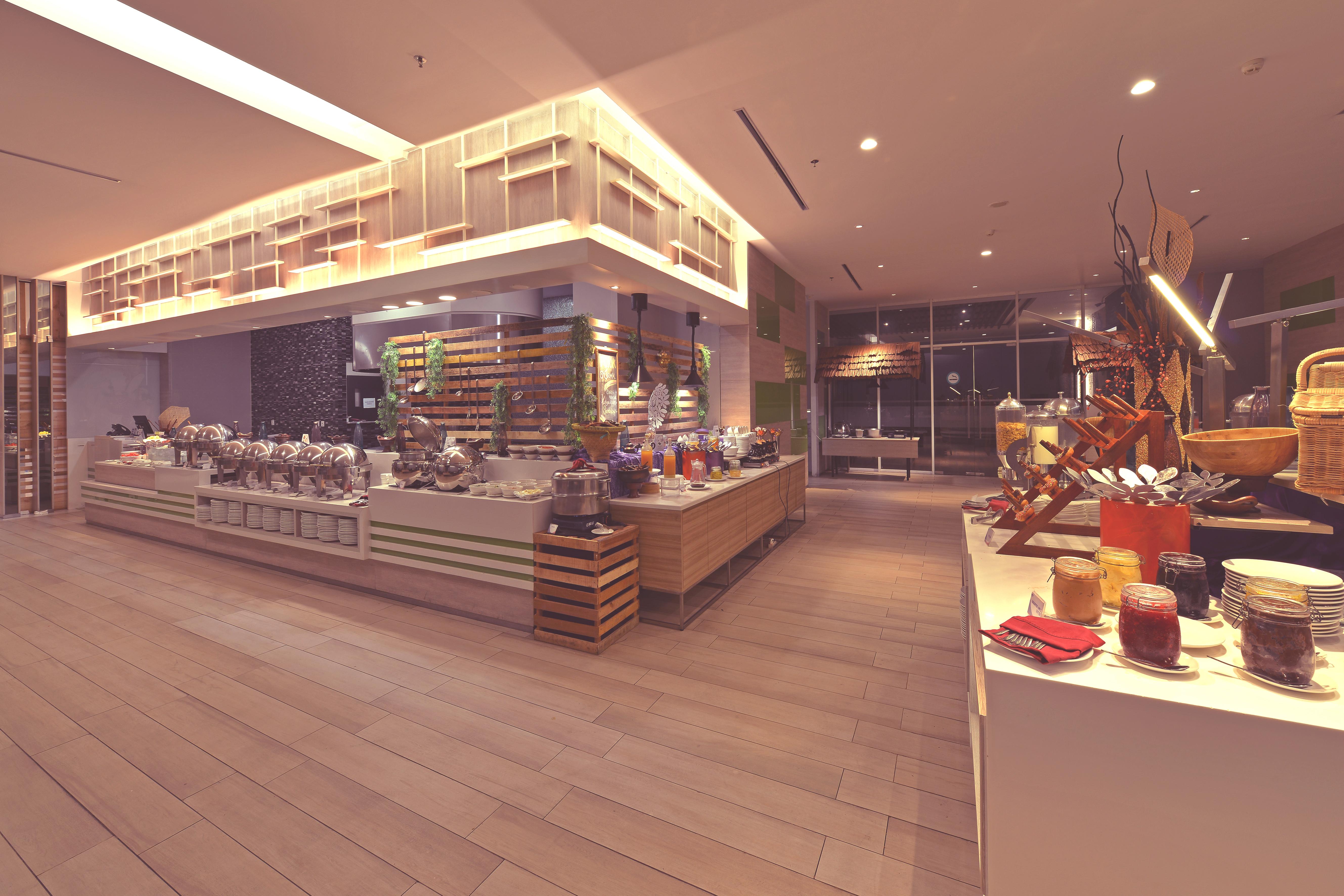Fox Hotel Pekanbaru Εξωτερικό φωτογραφία