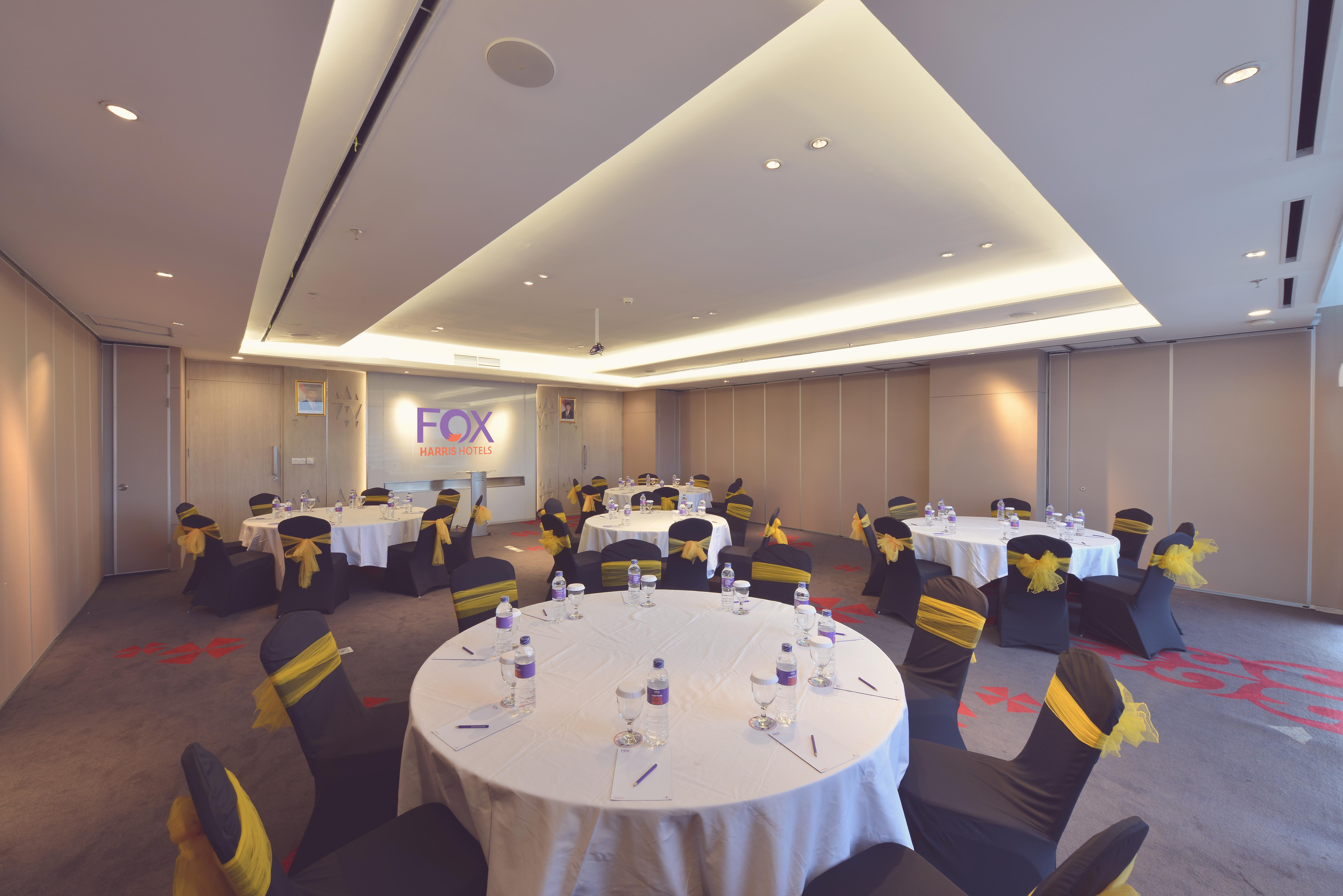 Fox Hotel Pekanbaru Εξωτερικό φωτογραφία