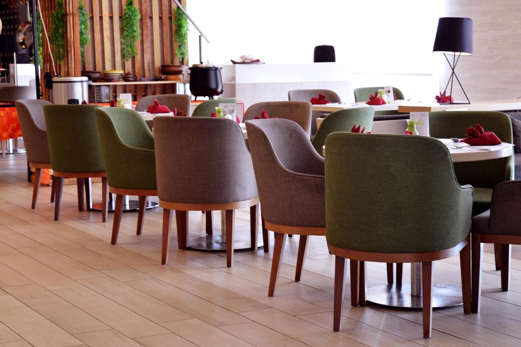 Fox Hotel Pekanbaru Εξωτερικό φωτογραφία