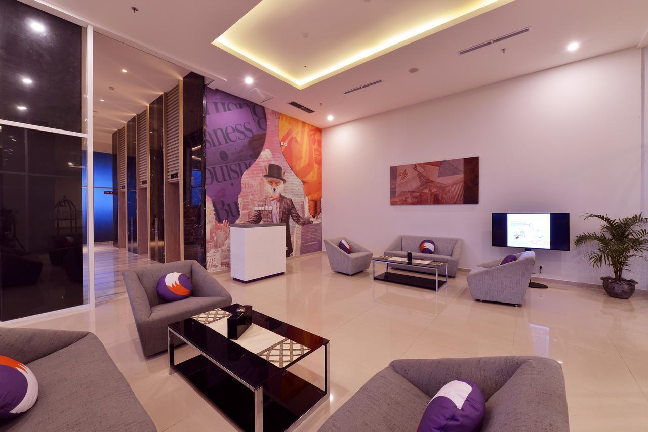 Fox Hotel Pekanbaru Εξωτερικό φωτογραφία